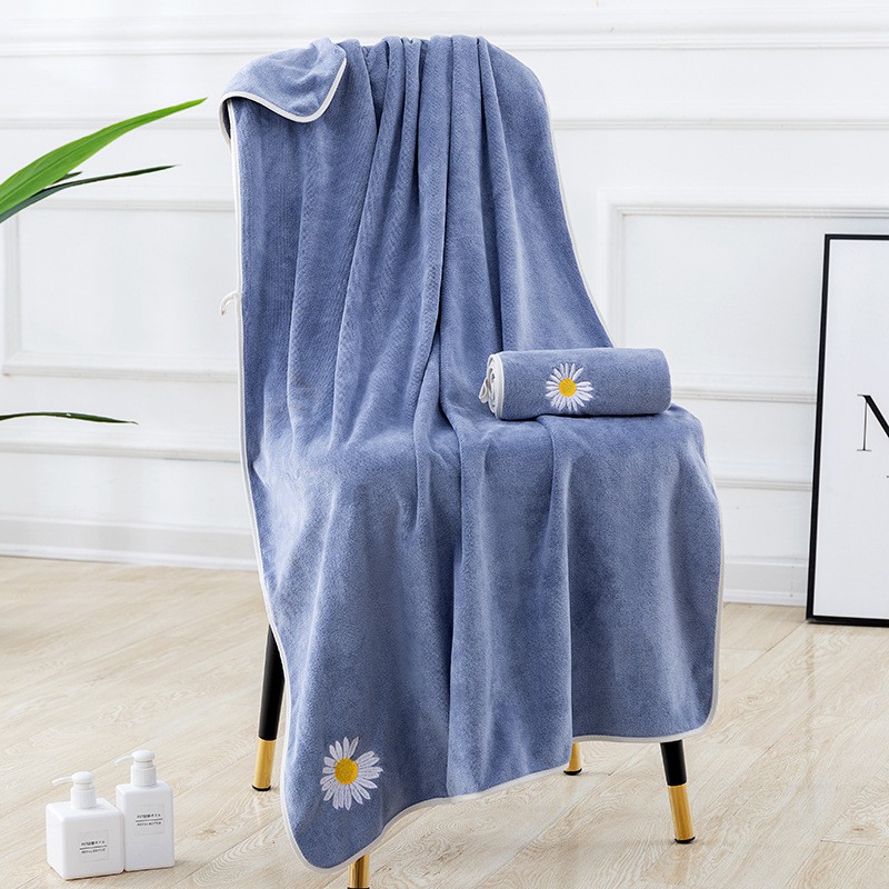 ผ้าเช็ดตัว ผ้านาโนซับน้ำดี ผ้าขนหนู นุ่งอาบน้ำได้ สี เขียว กรม ชมพูเข้ม ม่วง น้ำตาล 70x140cm