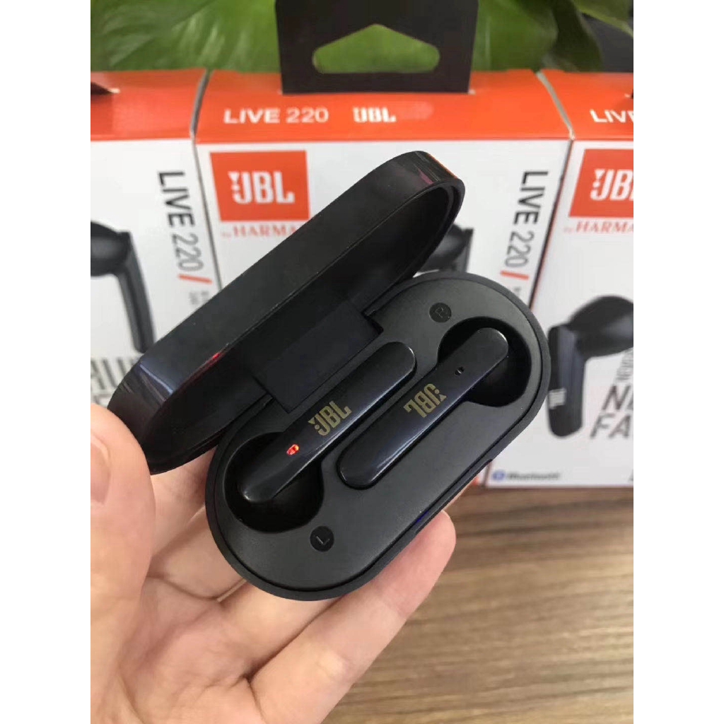 jbl 220 live