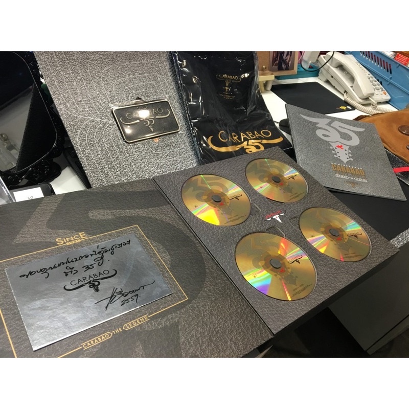 คาราบาว บ็อกเซ็ต 35 ปี Limited edition : Boxset 35 years carabao limited edition