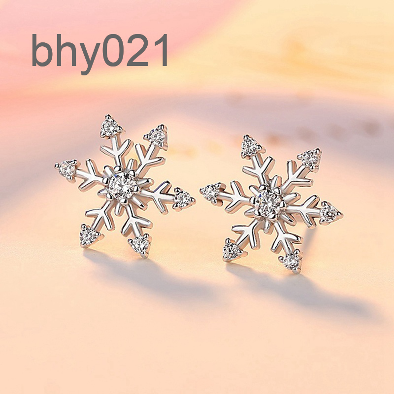 Bhy ต่างหูชุบเงินรูปเกล็ดหิมะประดับคริสตัลสําหรับผู้หญิง