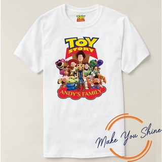 เสื้อยืดใหม่Disney Toy Story Buzz Lightyear &amp; Family เสื้อยืด - เสื้อยืดผู้ใหญ่ - เสื้อยืดผู้ชาย - เสื้อยืดผู้หญิง - เสื