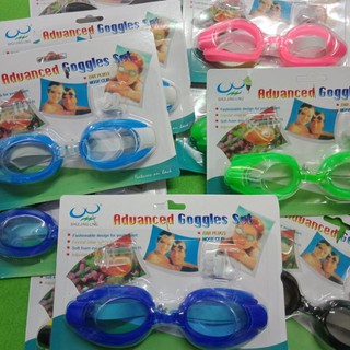 แว่นตาว่ายน้ำ Goggles แว่นตาว่ายน้ำคุณภาพสูงพร้อมสายคล้องยางซิลิโคนและจมูกปรับระดับได้ - เลือกสีได้ในตัวเลือก