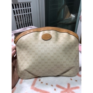 พร้อมส่ง**กระเป๋าใบเล็กใส่เครื่องสำอางค์ GUCCIแท้มือสอง