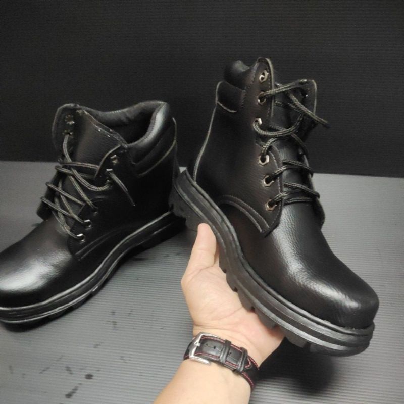 รองเท้าเซฟตี้หัวเหล็กหุ้มข้อ PU สีดำเเท้100%
