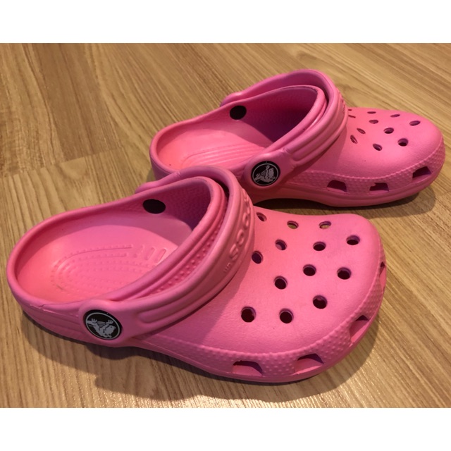 รองเท้า crocs เด็กผู้หญิง สีชมพู 17 cm