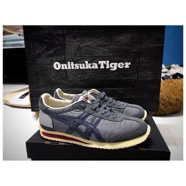 มือสองใช้เอง onitsuka tiger size 36 ยาว22.5cm