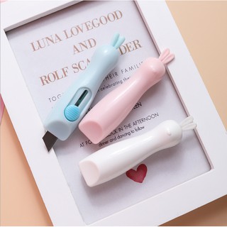 พร้อมส่ง คัตเตอร์จิ๋ว ใช้ตัดกระดาษ เครื่องเขียน