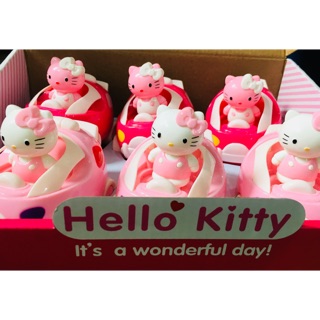 รถคิดตี้ kitty car toys มีลานในตัว