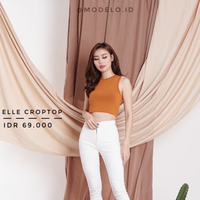 เสื้อครอป Elle******