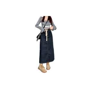 Cicishop(823)กระโปรงยีนส์ยาว ทรงเอ Style y2K แต่งกระเป๋าข้างทรงนี้ช่วยพรางสะโพกได้ดีสุดๆแมทช์กับครอปคือปัง