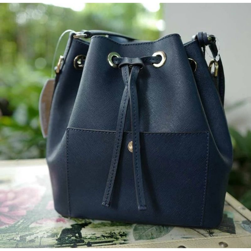 🎀 (สด-ผ่อน) กระเป๋า ทรงขนมจีบ สีดำ สีน้ำตาล 35T8GGRM6T MICHAEL KORS  GREENWICH Medium Bucket Bag MK BUCKET