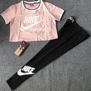 SET ชุดออกกำลังกายผู้หญิง NIKE