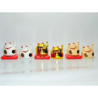 แมวกวัก แมวนำโชค Lucky Cats กวักเงิน กวักทอง แมวมงคล แมวโชคลาภ สีทอง