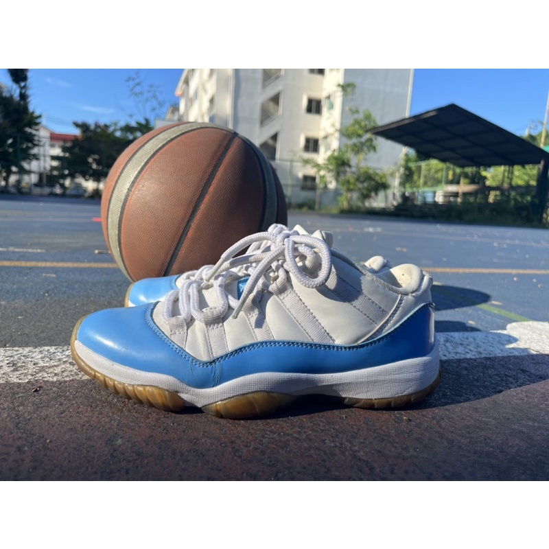 jordan11 สี UNC มือสอง