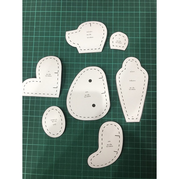 แพทเทิร์น สำหรับตัดตุ๊กตาหมี มีเผื่อเย็บให้แล้ว (เลือกไซส์ได้ที่ตัวเลือกสินค้าค่ะ) - รูปที่ 2