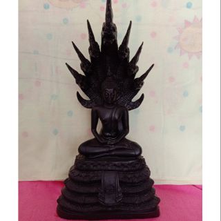 พระนาคปรก7เศียรแร่เหล็กน้ำพี้100%