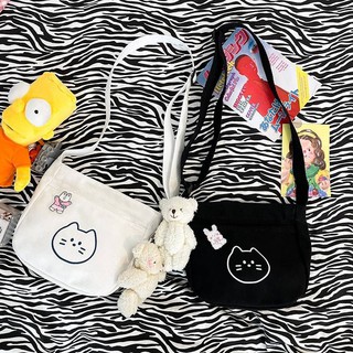 🐈กระเป๋าสะพาย Cat cross bag🌤️ ขนาดพกพาสะดวก เนื้อผ้าหนา แถมฟรีพวงกุญแจตุ๊กตาหมี