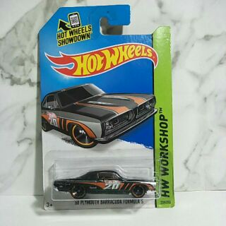 รถเหล็ก Hot wheels 68 PLYMOUTH BARRACUDA FORMULA S #lb002