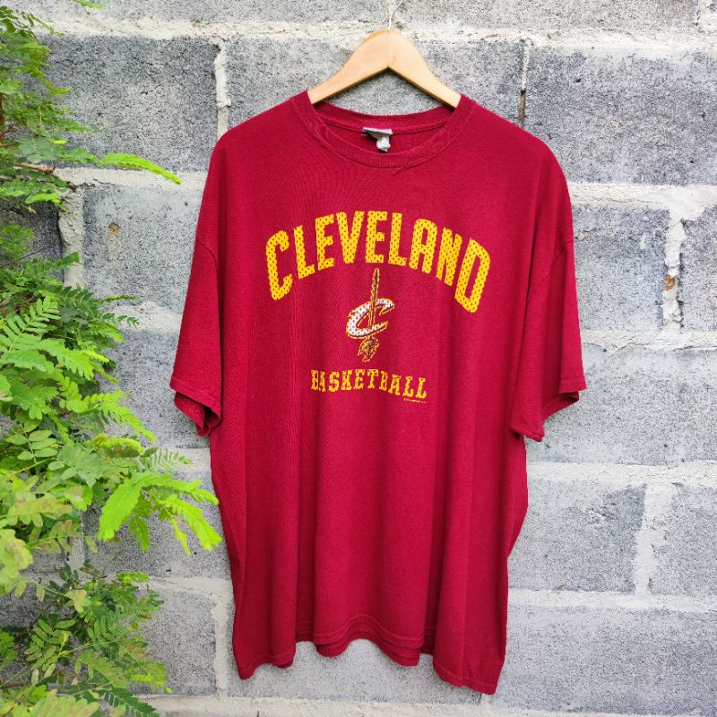 เสื้อยืด NBA Cleveland Cavaliers Graphic Tee