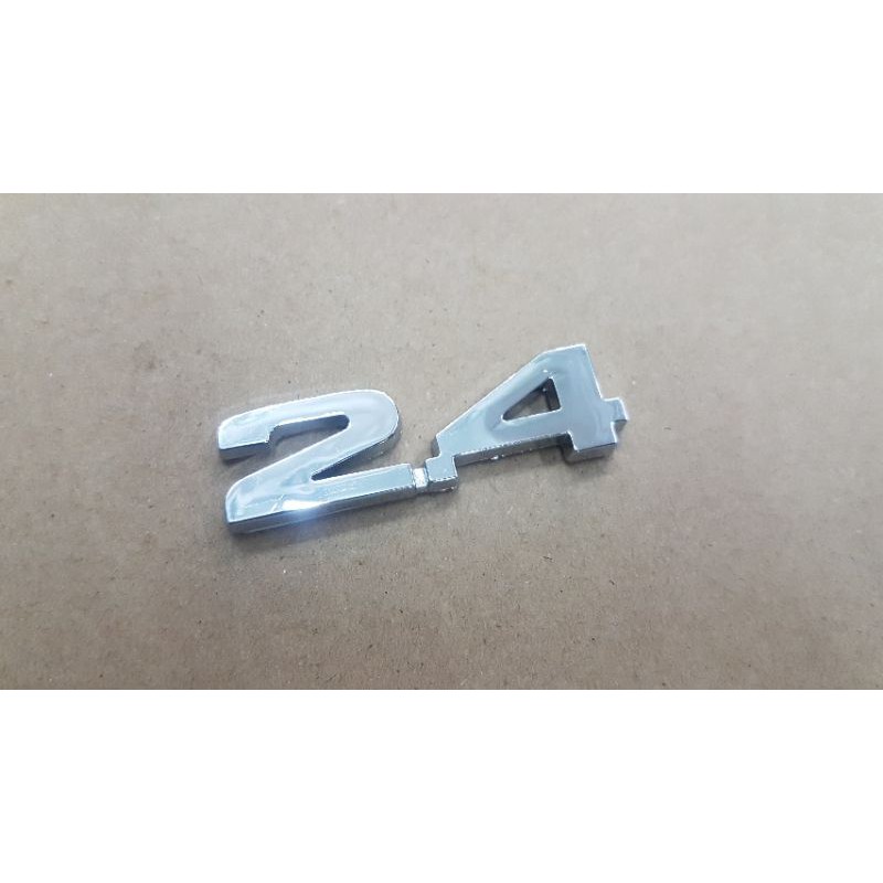 2.4 FOR HONDA ACCORD I - VTEC LOGO 3D โลโก้ตัวเลขติดด้านหลัง