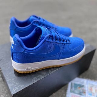 รองเท้าผ้าใบ Nike Air Force 1 สีน้ำเงิน รองเท้าวิ่ง