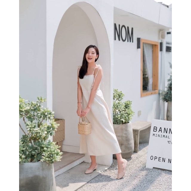 เดรสมินิมอล เดรสสายเดี่ยวผ้าฝ้ายแบบผูกเอง เดรสเที่ยวคาเฟ่สวยๆ