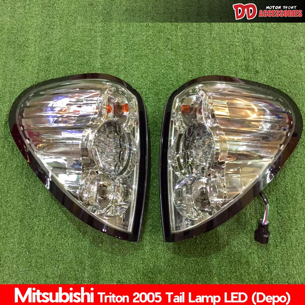 ไฟท้าย Triton 2005 2007 2009 2010 2012 2013 สี smoke LED Depo