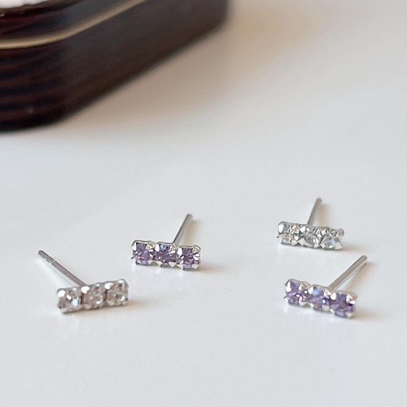 Suwann.na [ราคาต่อคู่] ต่างหู ต่างหูเงินแท้ เพชรเรียง 3 จุด