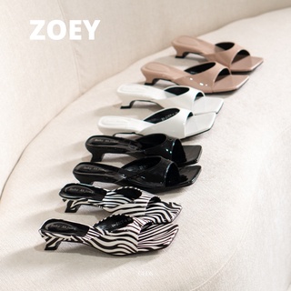 Code : GESD7J  ลดทันที 65.- เมื่อซื้อครบ 500.- รองเท้าแฟชั่น ZOEY รองเท้าส้นเตี้ยผู้หญิง สูง 1 นิ้ว