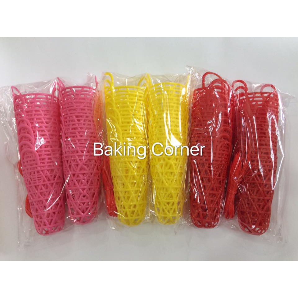 กระเช้าพลาสติก MOONCAKE B 20 ชิ้น ตกแต่งด้วยพลาสติก/สี/ผงสี) มูนทรัฟเฟิล ขนมไหว้พระจันทร์ บรรจุภัณฑ์