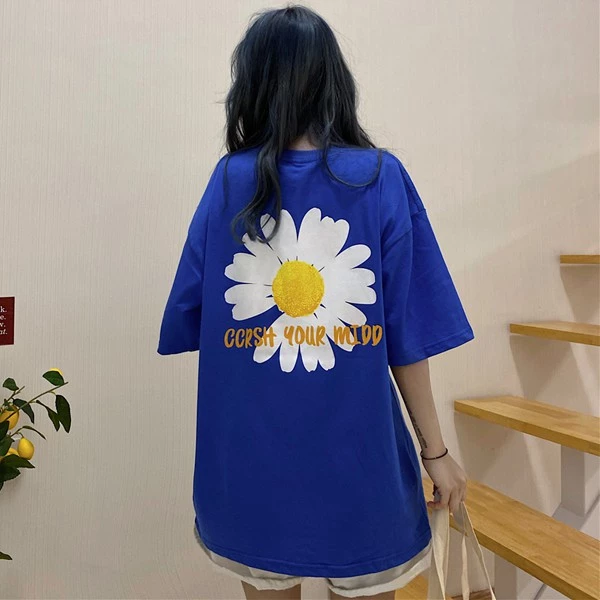 เสื้อยืดโอเวอร์ไซส์ UNISEX คอกลม สกรีนลายดอกเดซี่ MANOV50 ST72 thumbnail 5