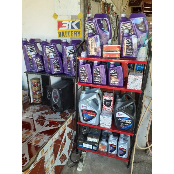 น้ำมันเครื่องFURIO 10w30 (6ลิตรแถม1ลิตร)