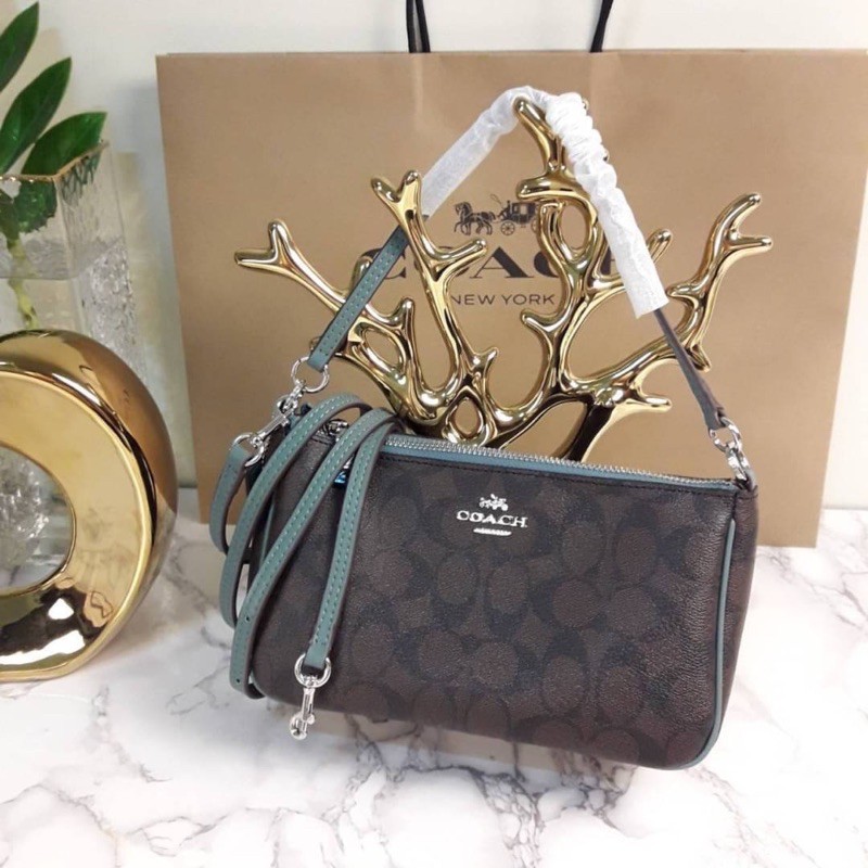 COACH TOP HANDLE POUCH IN SIGNATURE (COACH F58321) 🔻SIZE : 8 3/4" (L) x 5" (H) x 3 1/2" (W) 🔻COLOR :