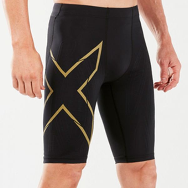 2XU กางเกงขาสั้น MCS RUN COMP SHORTS Men รุ่น MA5331B-BLKGRF