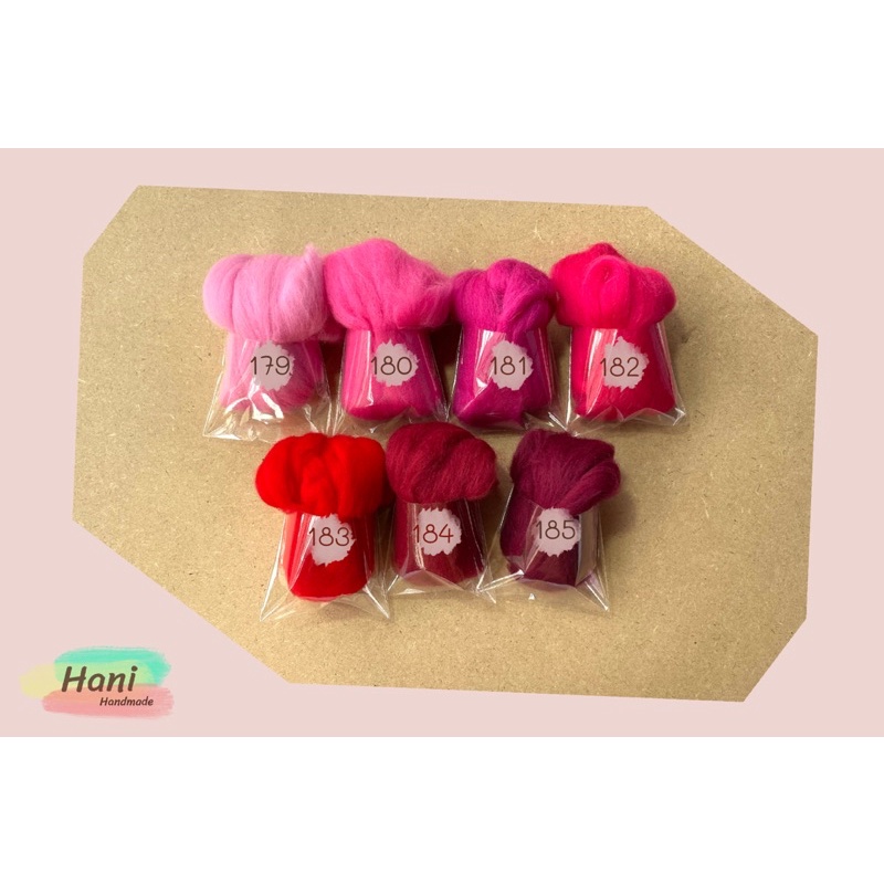ใยขนแกะขนาด 10 กรัม เซต 1 พร้อมส่ง สีใหม่มาแล้วนะคะ 😊😊