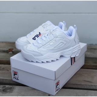พร้อมส่ง : รองเท้า FILA disrubtor2 สีขาว โลโก้เงิน เรียบหรู ของแท้