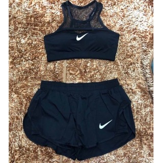 Nike - ชุดออกกำลังกาย ผู้หญิง สปอร์ตบรา