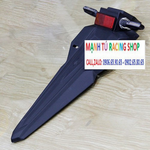 บังโคลนหลัง Vario 2018 มีไฟ led audi