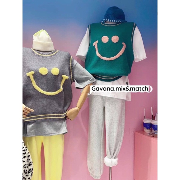 📌ทักก่อนสั่ง📌เสื้อกั๊กไหมพรม ลายsmile อก45”-54” Gavana