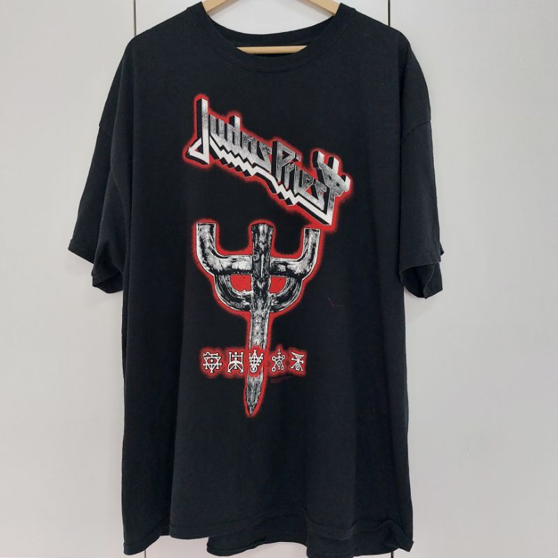 เสื้อยืดมือสอง JUDAS PRIEST FIREPOWER 2018 size 2XL (LV1)
