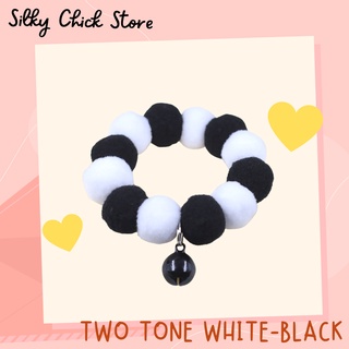 ปลอกคอ two tone white-black พรีเมียม ปอม ปอม Collar [Rubber type]