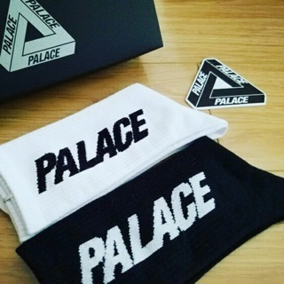 Palace socks สีขาว/ดำ