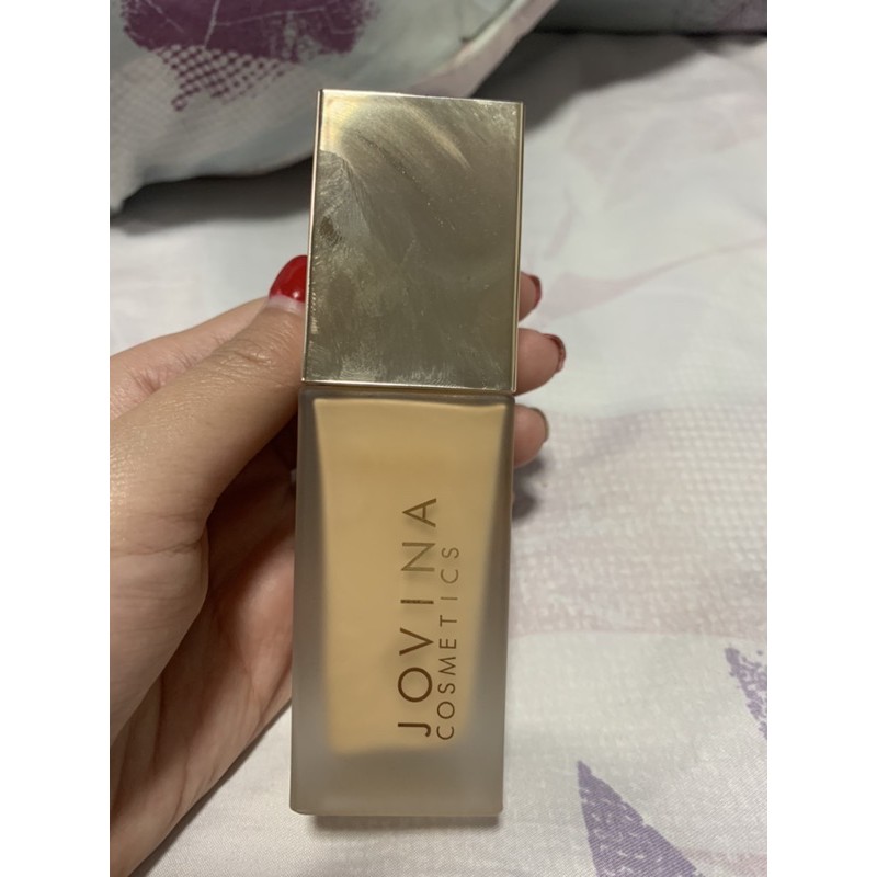 รองพื้นjovinaเบอร์01