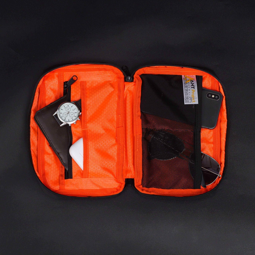 Hijau Ant PROJECT - Tech Pouch MOMENT Green Waterfroop - กระเป๋าคลัทช์
