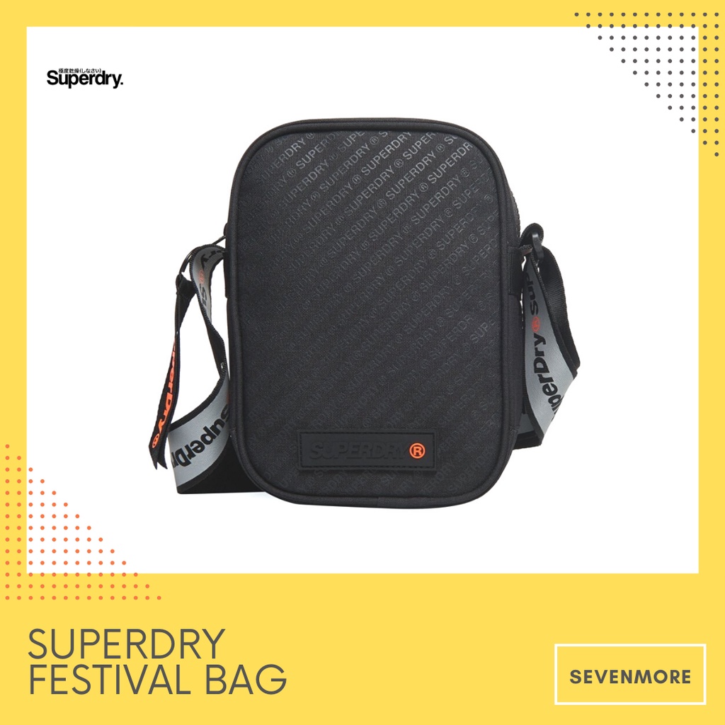 SM [Superdry ของแท้] กระเป๋าสะพายข้าง Superdry Festival Bag กระเป๋าสะพายข้างผู้ชาย