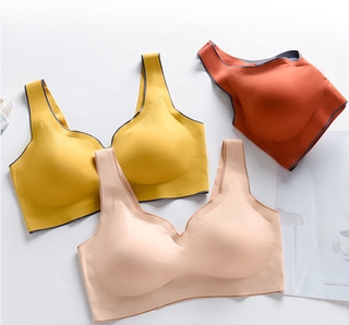 Non-marking comfortable latex bra, small chest gather, no steel ring