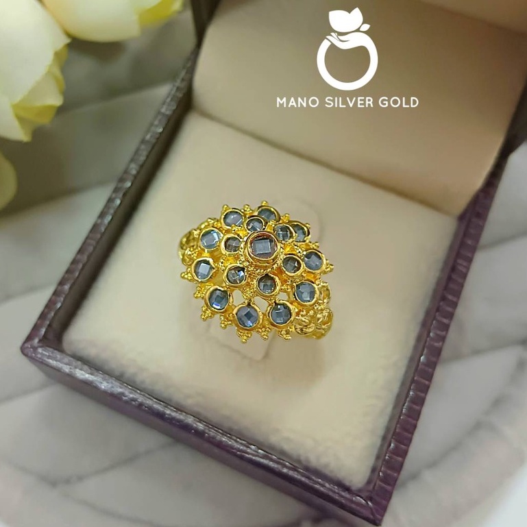 363 บาท แหวนเพชรซีก 3 ชั้น 0441 “รุ่นเคลือบทองหนาพิเศษ”หนัก 2 สลึง แหวนเพชรซีก แหวนสวยๆ แหวนแฟชั่น แหวนทองชุบ แหวนทองสวย Fashion Accessories
