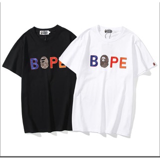 เสื้อยืดแขนสั้น ผ้าฝ้าย ปักลาย BAPE แฟชั่นสําหรับผู้ชาย และผู้หญิง