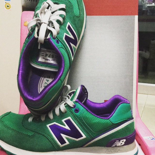 รองเท้านิวบาลานซ์มือสองแท้ใน shop newbalance women 574 เบอร์ 39