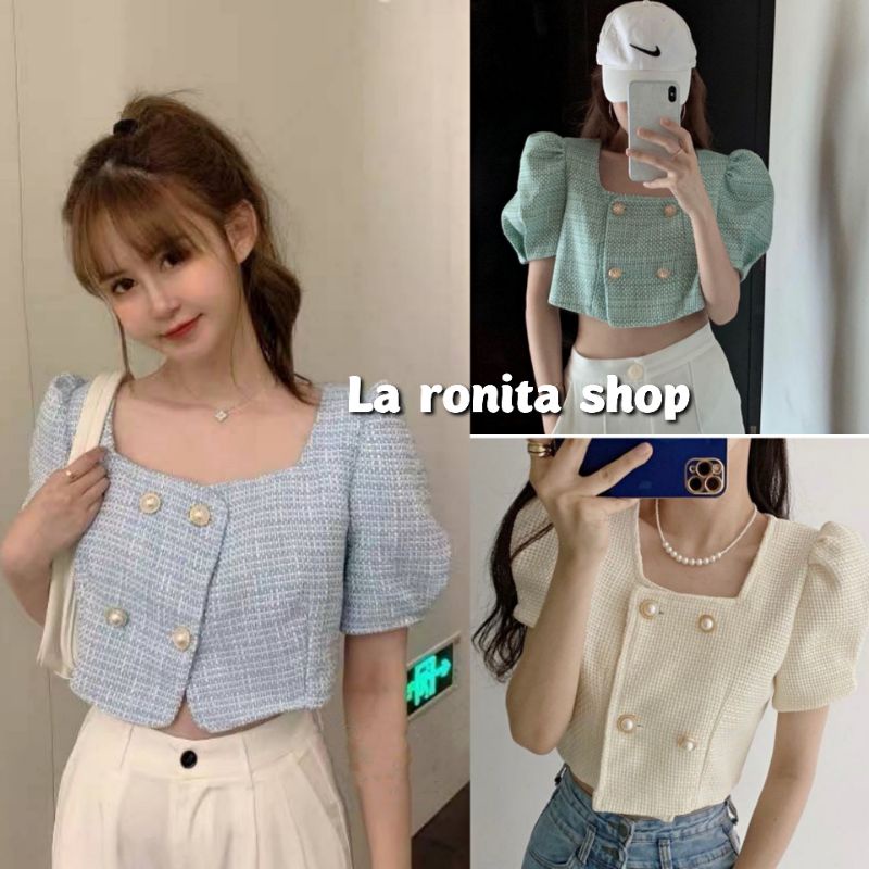 HELLO SHOP  New in : เสื้อคอเหลี่ยม ผ้าทวีตชาแนล  ครอปตัวสั้น น่ารักสุดๆ แขนจีบยกไหล่ กระดุมมุก  แมท